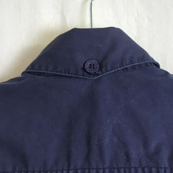 Shirt Short Sleeves Medium Navy Button Down with Graphics Size Medium - Picture 6 of 9